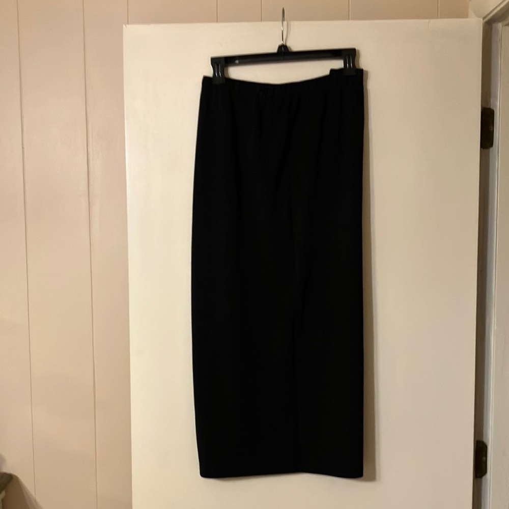 Nuggles black classic skirt 2X NWOT